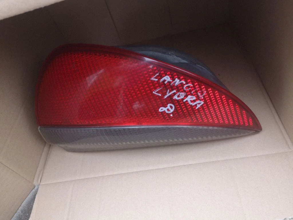 Rear/tail lights