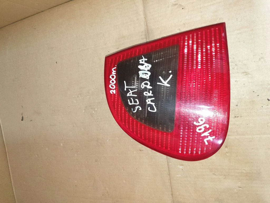 Rear/tail lights – Seat Cordoba (6K) (1999-2002)