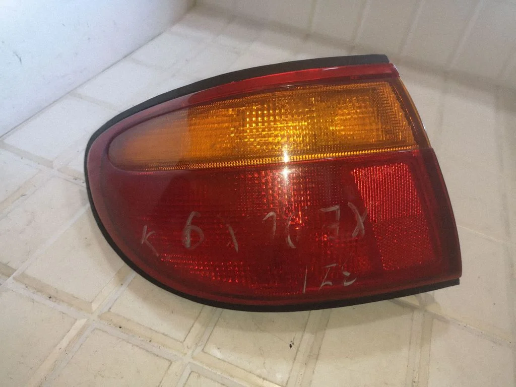 Tagatuli keres 22061693 – Mazda Xedos 6 (1992-2000)