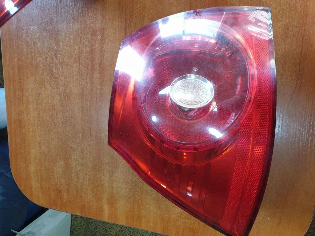 Rear/tail lights 1K6945095E