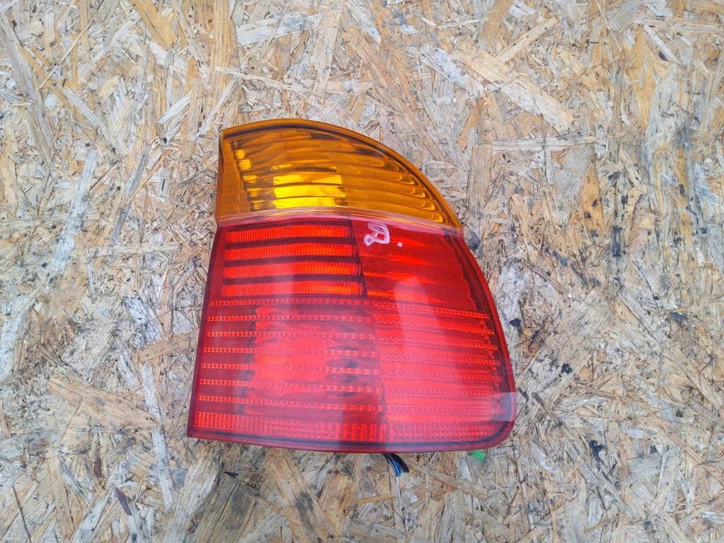 Rear/tail lights – BMW 5 Series E39 (1996-2003)