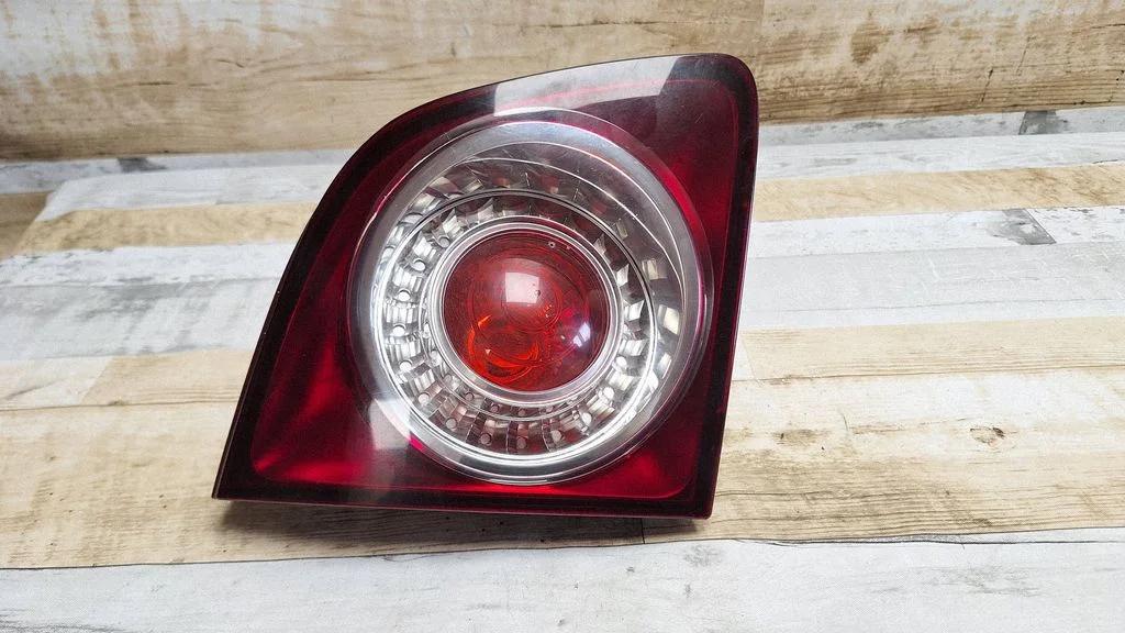 Tailgate rear/tail lights 9649621