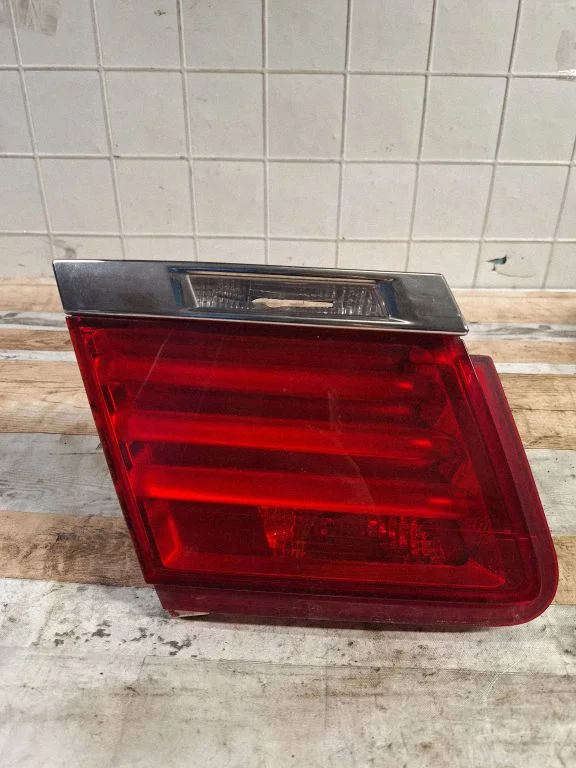 Tailgate rear/tail lights – BMW 7 Series F01 F02 F03 F04 (2008-2016)