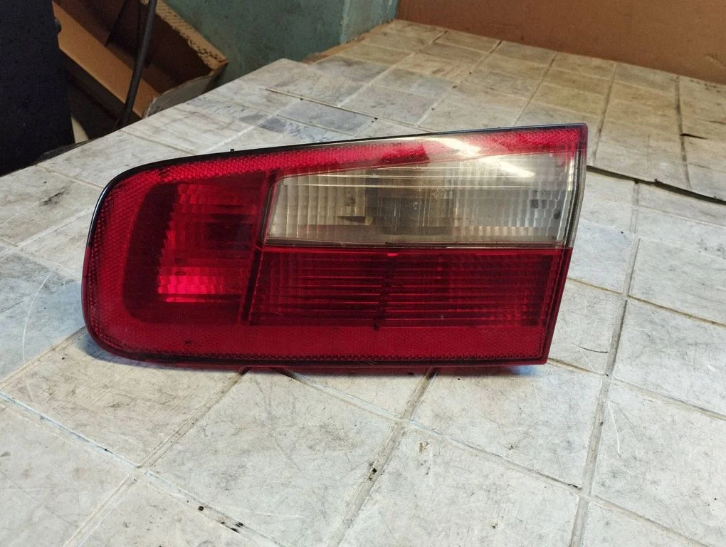 Tailgate rear/tail lights 8200002476