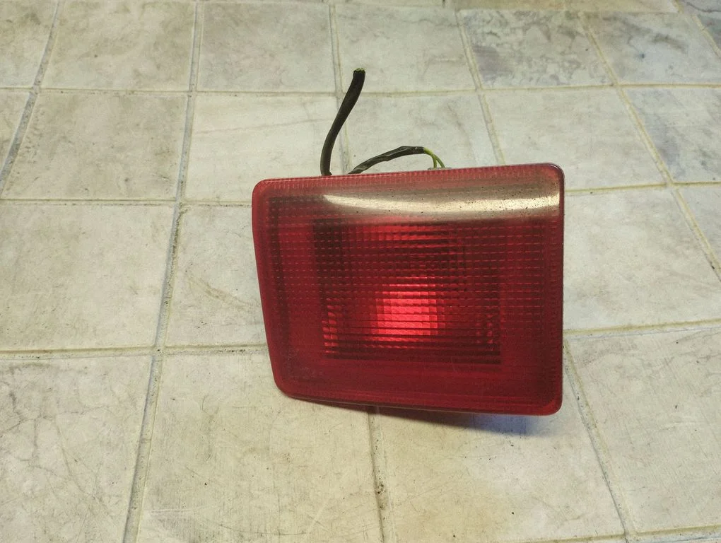 Tailgate rear/tail lights 03034