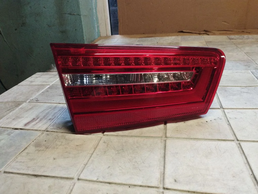 Tailgate rear/tail lights – Audi A6 S6 C7 4G (2011-2018)