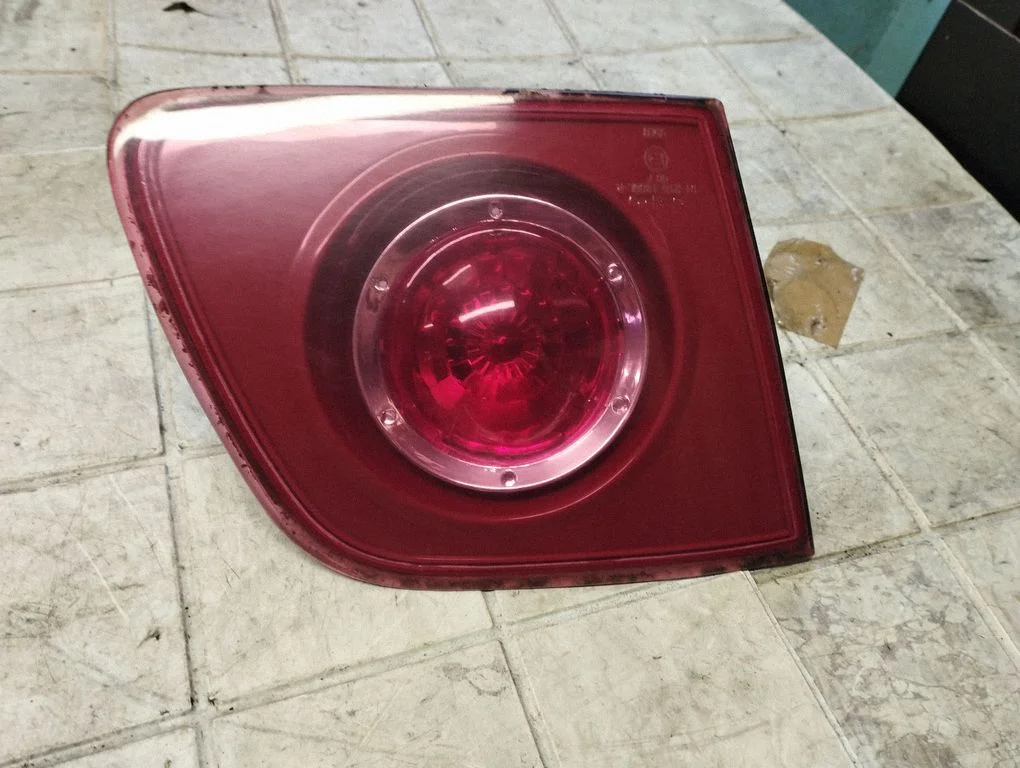 Tailgate rear/tail lights 00874254