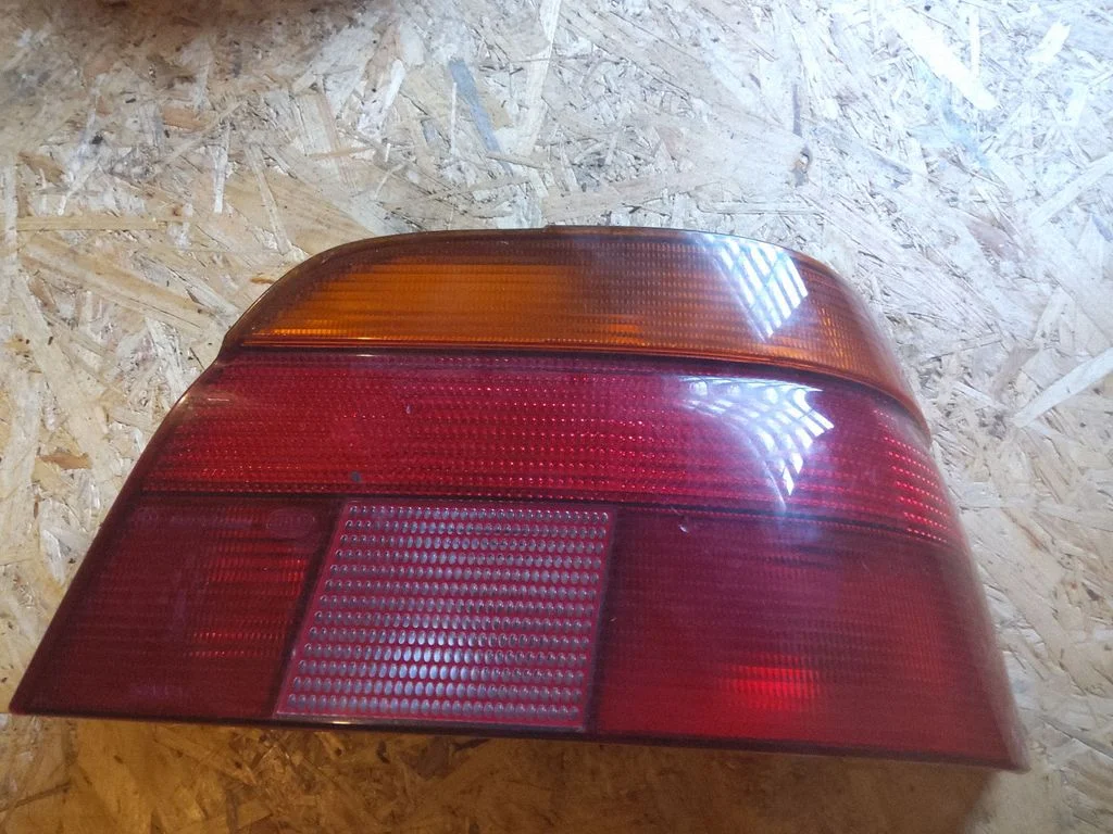 Rear/tail lights – BMW 5 Series E39 (1996-2003)