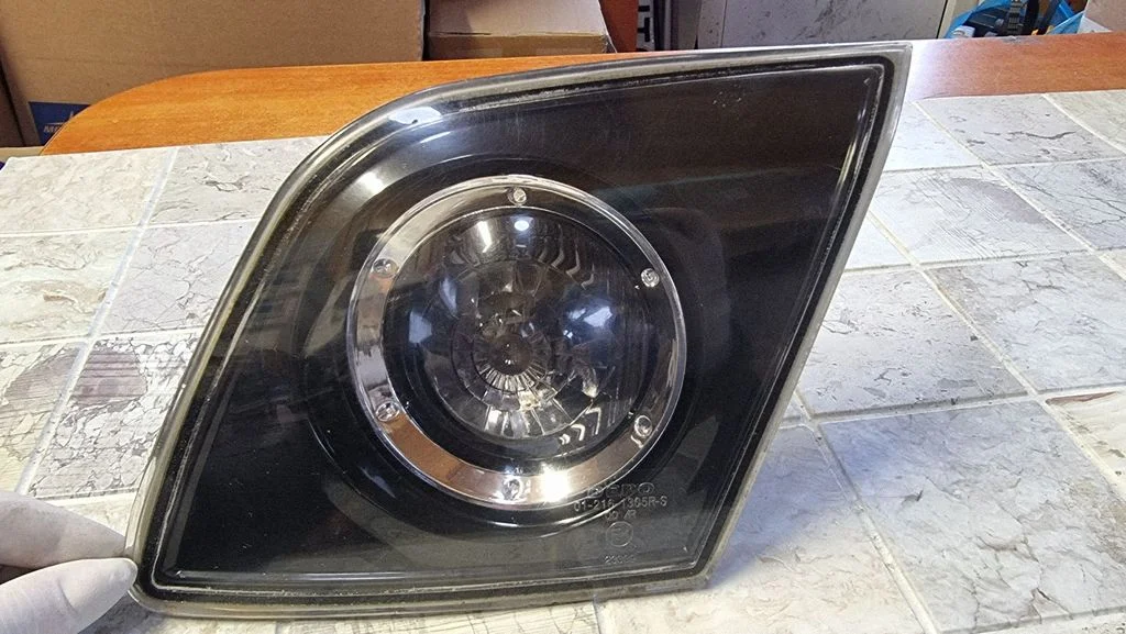 Tailgate rear/tail lights 012161305RS