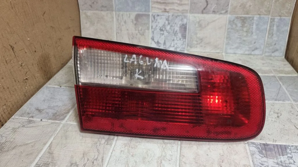 Tailgate rear/tail lights 8200002475