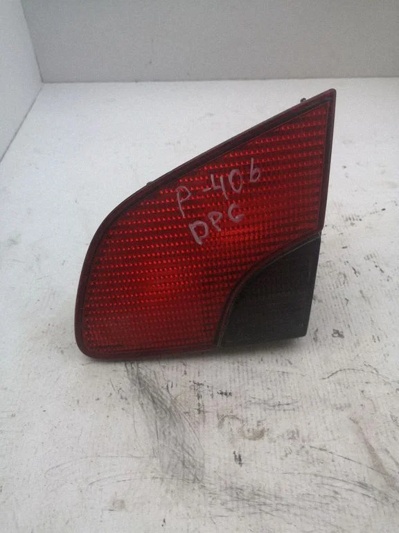 Tailgate rear/tail lights 25505