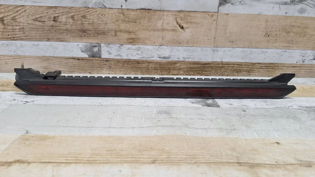 Third/center stoplight – Volkswagen Passat B5.5 (2001-2005)