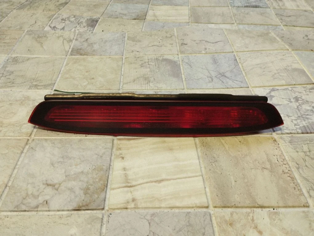 Lisapidurituli – Toyota Corolla Verso E121 (2001-2004)