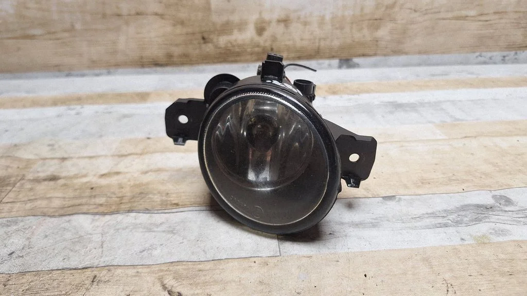 Halogen przedni 8200002469