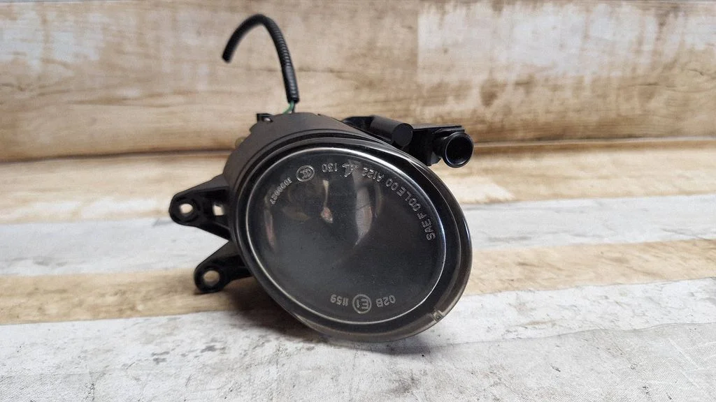 Front fog light 0305065001 – Volvo C30 (2007-2010)