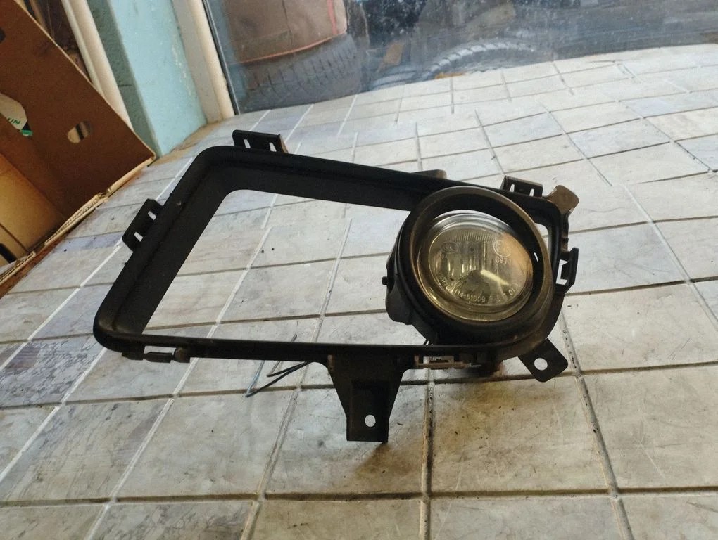 Halogen przedni 11461009