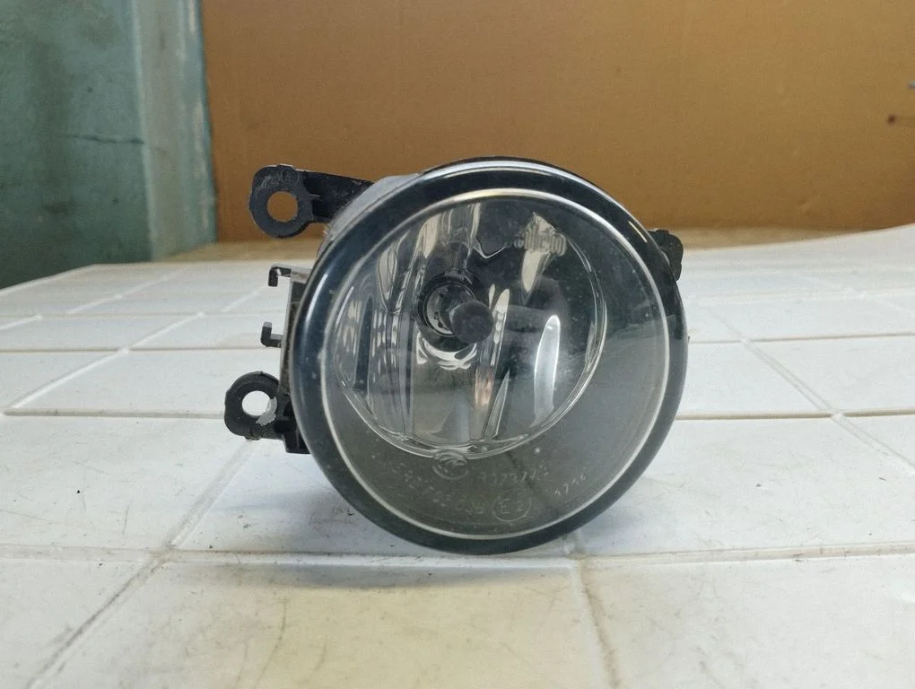 Halogen przedni – Renault Scenic II - Grand scenic II (2003-2006)