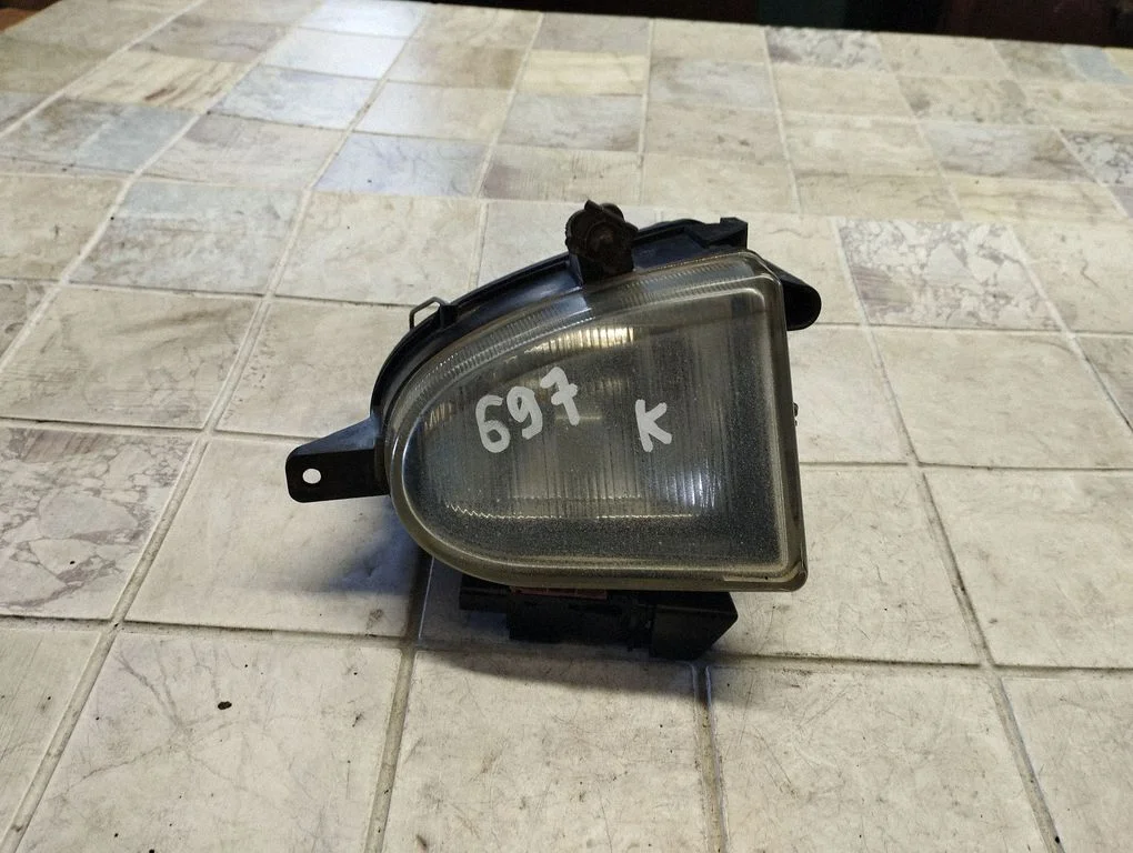 Front fog light – Ford Galaxy (2000-2006)