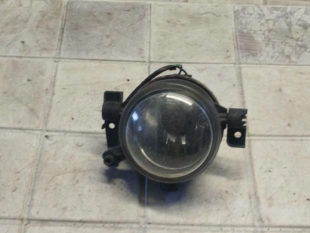 Front fog light 3M5115K201AA