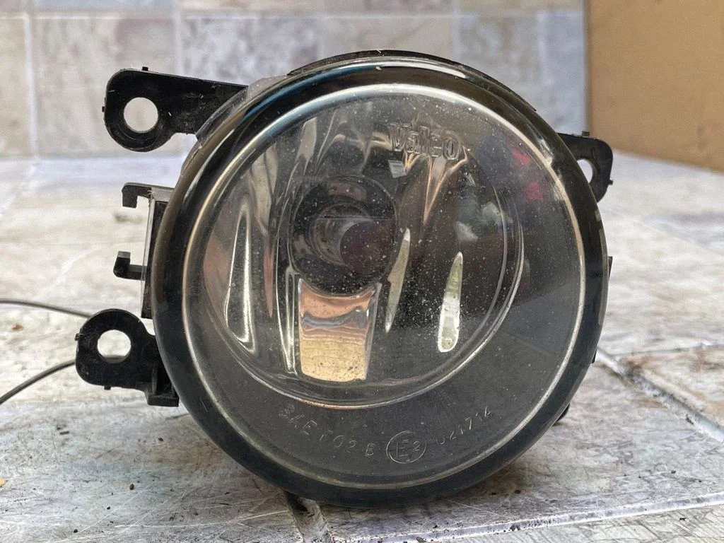 Halogen przedni – Renault Scenic II - Grand scenic II (2003-2006)