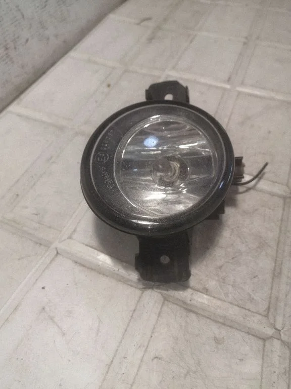 Front fog light 66986410