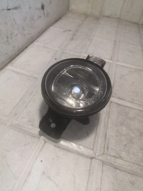 Front fog light – Renault Laguna II (2001-2007)