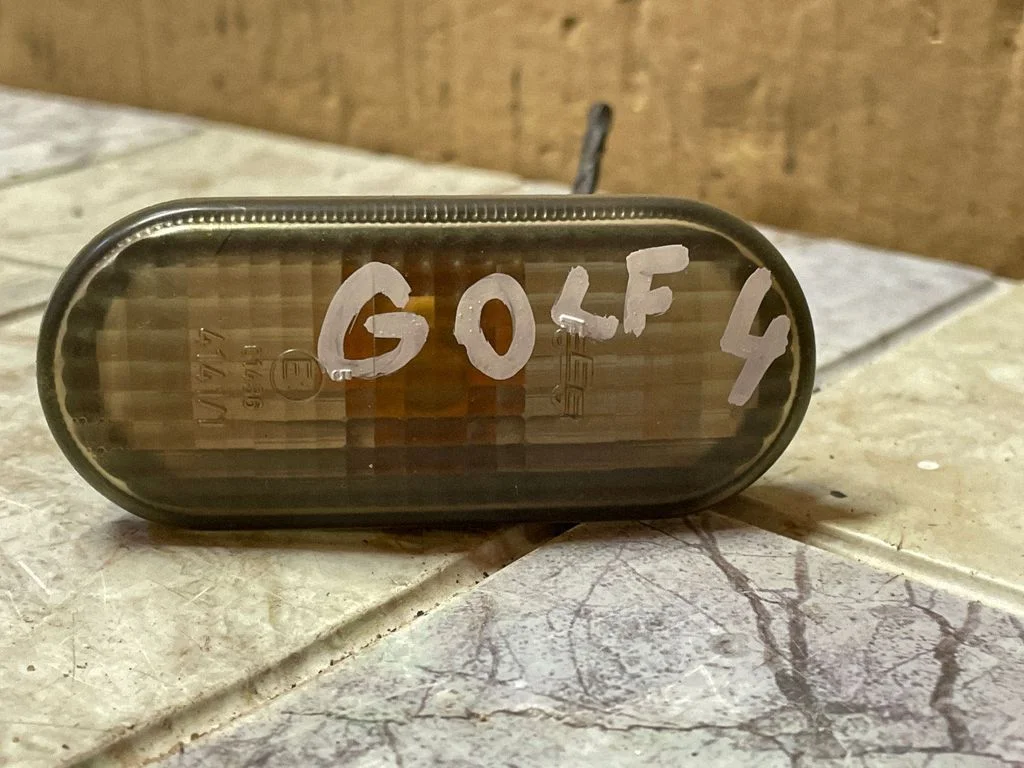 Poritiiva suunatuli – Volkswagen Golf IV (1998-2005)