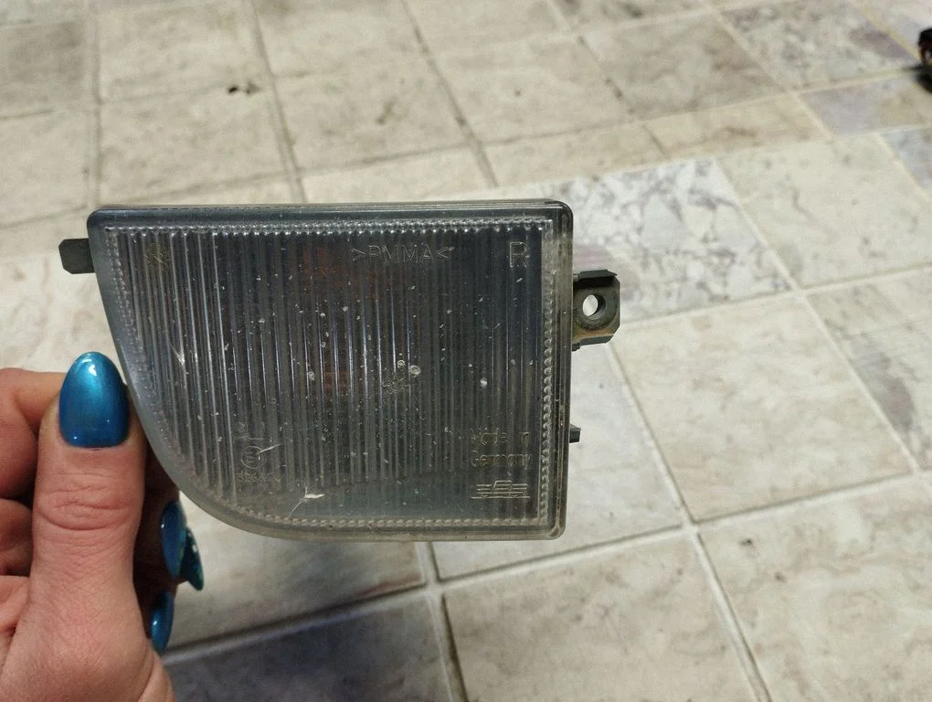 Front indicator light 3A0953156