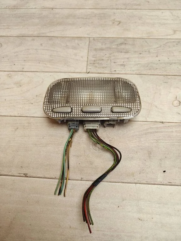 Rear seat light – Citroen C5 (2005-2008)