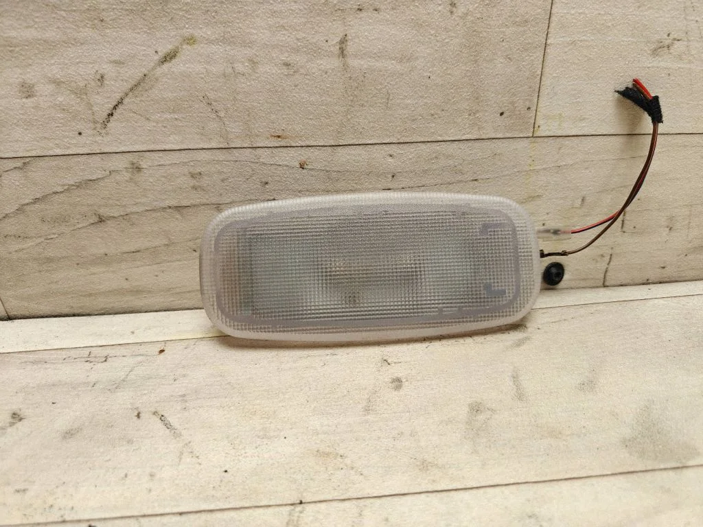 Rear seat light A2028200401