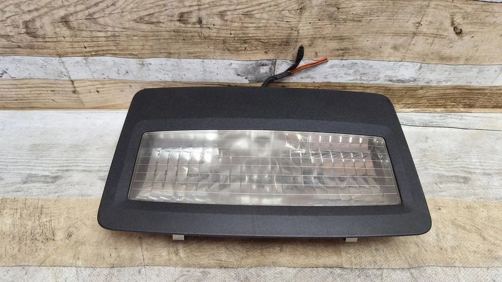 Rear seat light 9111007