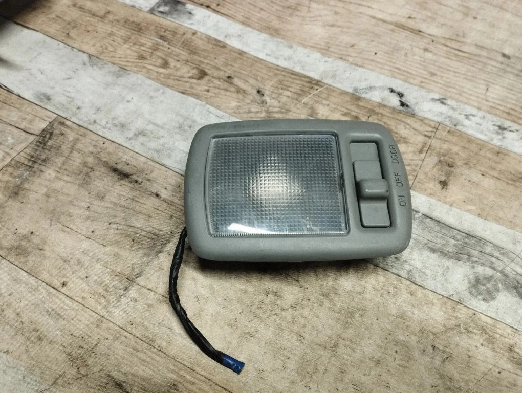 Rear seat light 926202E0