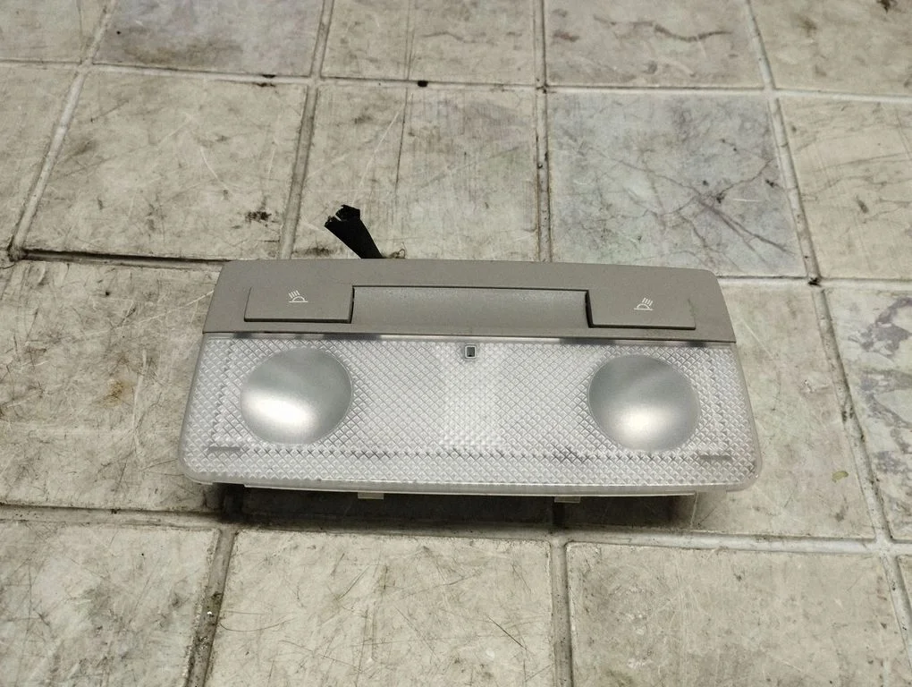 Rear seat light 22774326