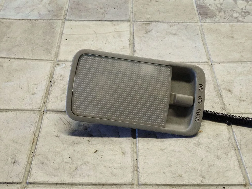 Rear seat light