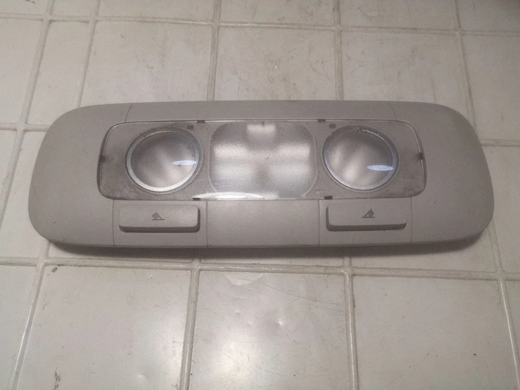 Rear seat light 1K0947125A