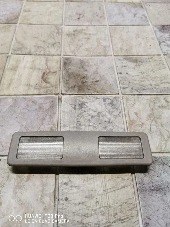 Rear seat light 230093