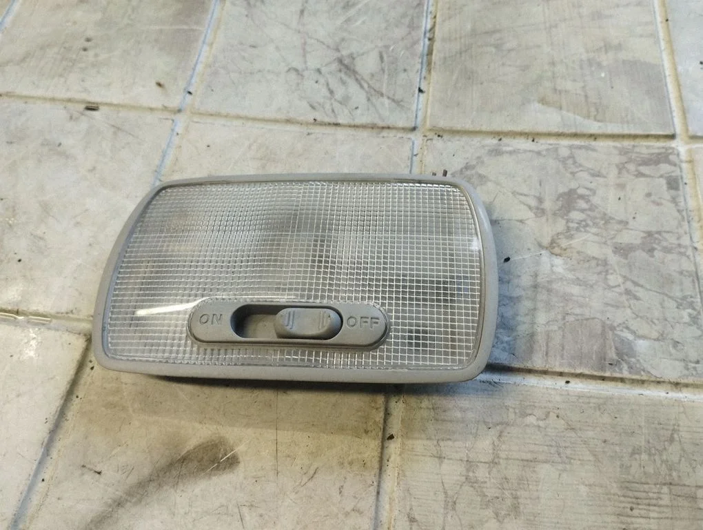 Rear seat light – Honda CR-V (2007-2012)