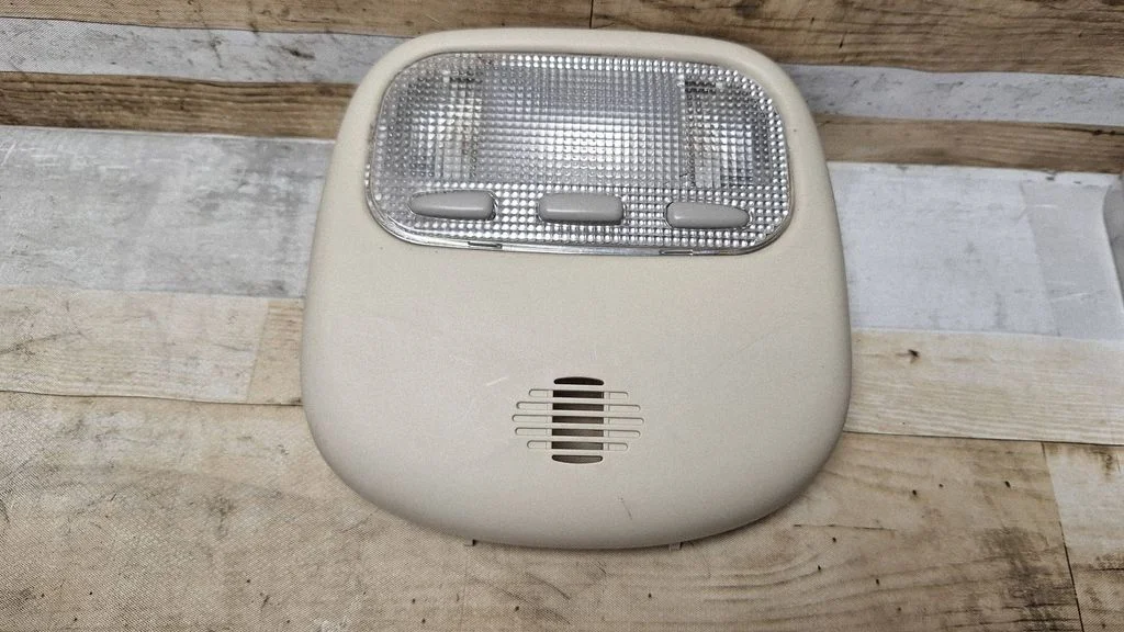 Front seat light – Citroen C4 I (2004-2010)