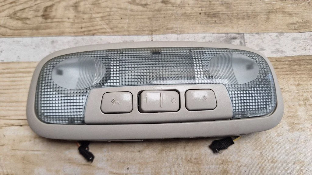 Front seat light – Ford Transit Custom (2013-2023)