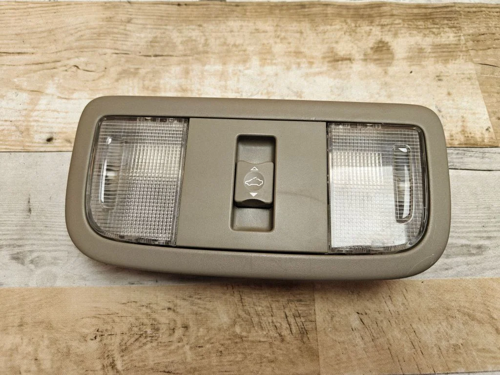 Front seat light
