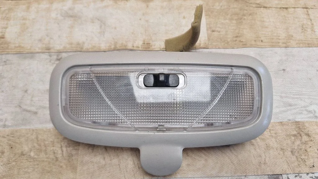 Front seat light – Mazda 2 (2003-2007)
