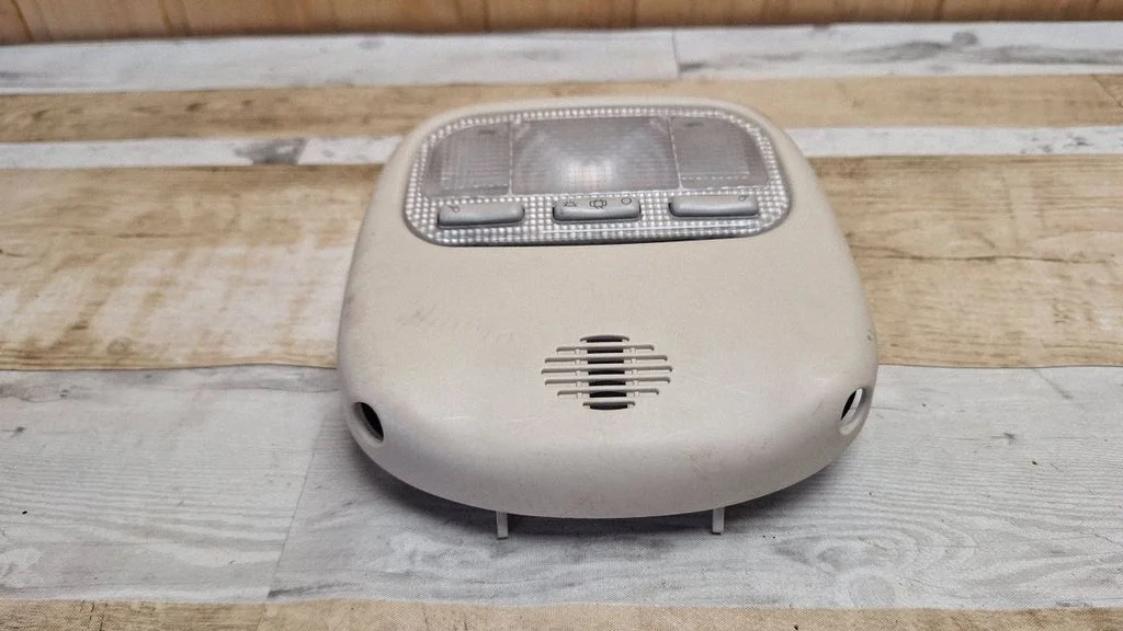 Front seat light – Citroen C4 I (2004-2010)