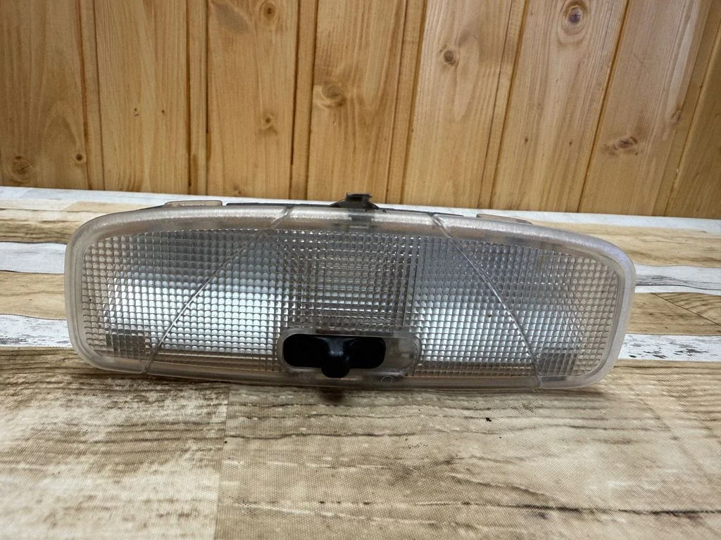 Front seat light – Mazda 2 (2003-2007)