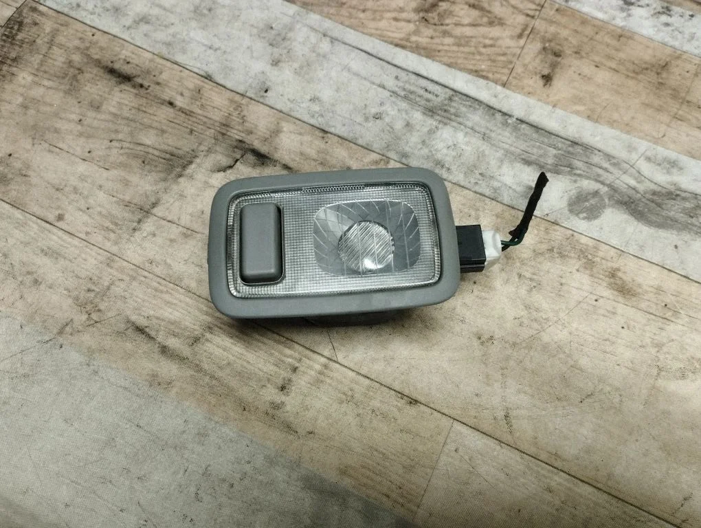 Front seat light