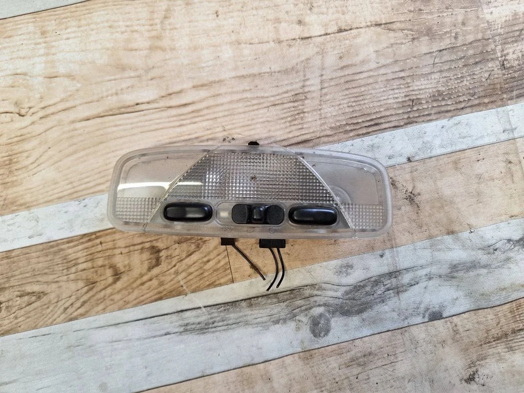 Front seat light – Mazda 2 (2003-2007)