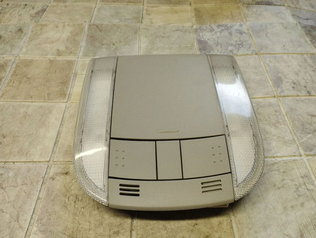 Front seat light – Toyota Auris 150 (2006-2012)