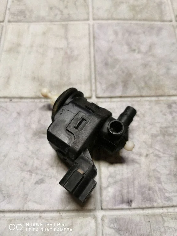 Lukturu augstuma regulēšanas motoriņš 26056