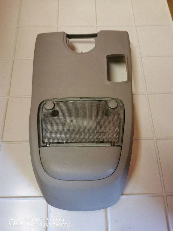 Front seat light 024422522
