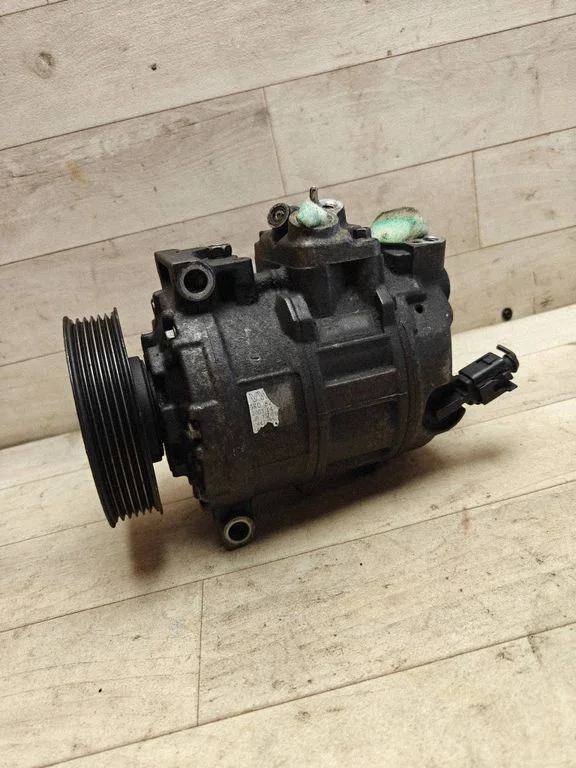 Air conditioning (A/C) compressor (pump) – Volkswagen Touran I (2003-2010)