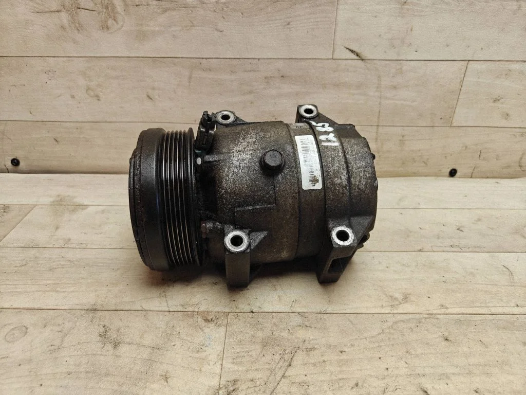Air conditioning (A/C) compressor (pump) 96942140